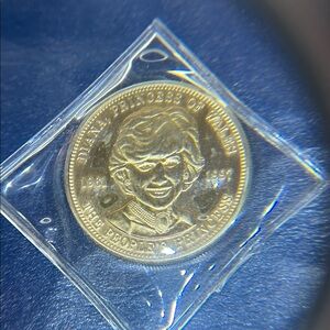 Commemorative Gold-Tone Princess Diana Coin
